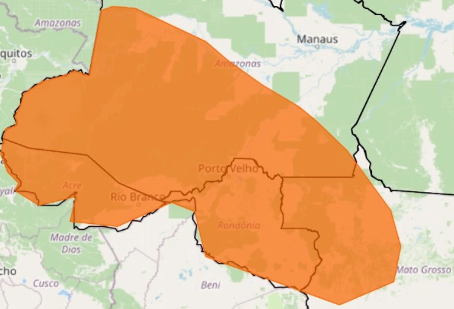 Alerta laranja atinge regiõão Centro-Oeste, sinalizando chuvas intensas de até 100 mm/dia, ventos fortes e risco de raios 