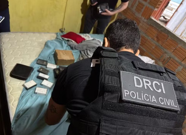 Investigação com ajuda de centro dos EUA prende suspeito de exploração sexual de enteado com paralisia cerebral em MT 