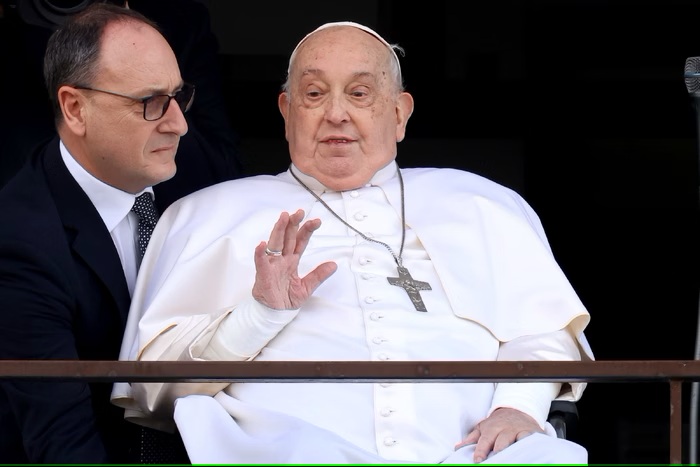 Entenda o que provocou a morte do papa Francisco aos 88 anos 