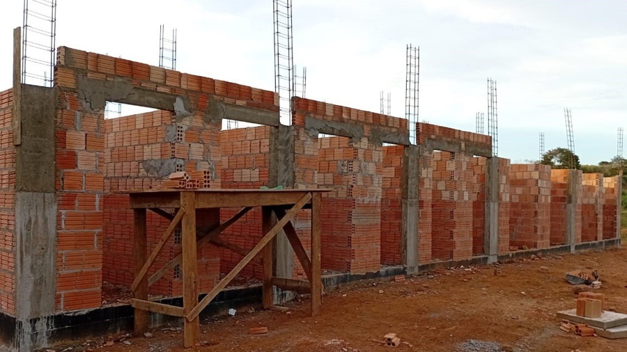 Prefeitura de Aripuanã inicia construção de abrigo municipal de animais após acordo judicial 