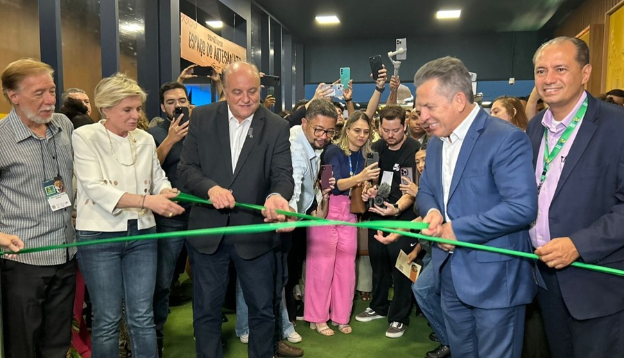 FIT Pantanal 2025 é aberta com presença de autoridades e celebra a diversidade cultural e turística de Mato Grosso 
