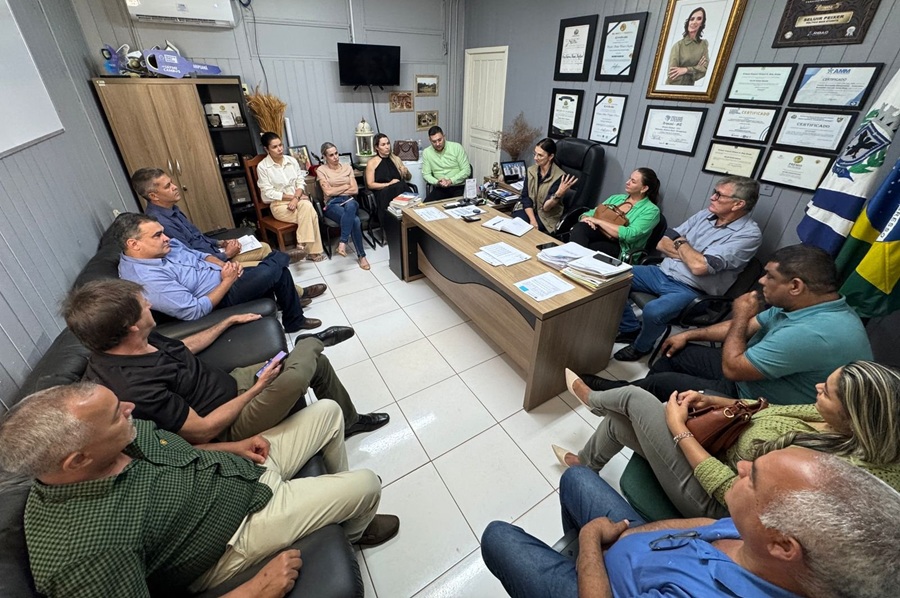 Aripuanã se torna referência em gestão hospitalar e recebe comitiva de Espigão D’Oeste 