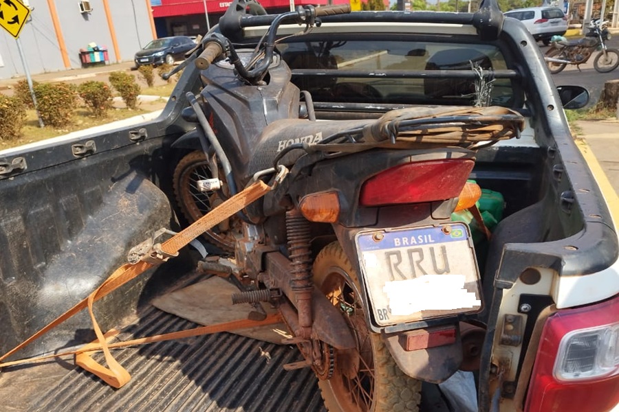 Polícia Militar recupera motocicleta furtada em fazenda na zona rural de Aripuanã 