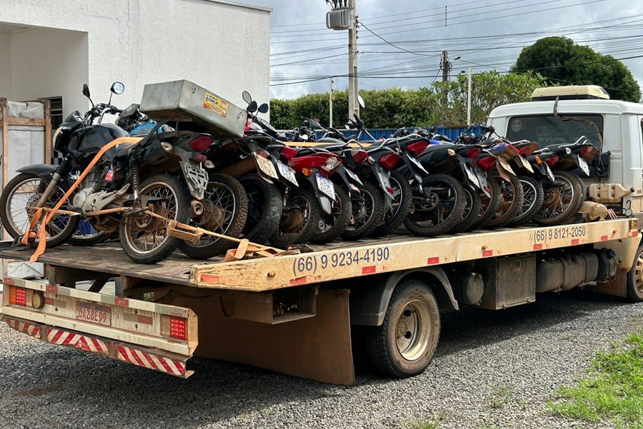 Operação de fim de ano apreende 17 motocicletas e dois carros em Aripuanã 