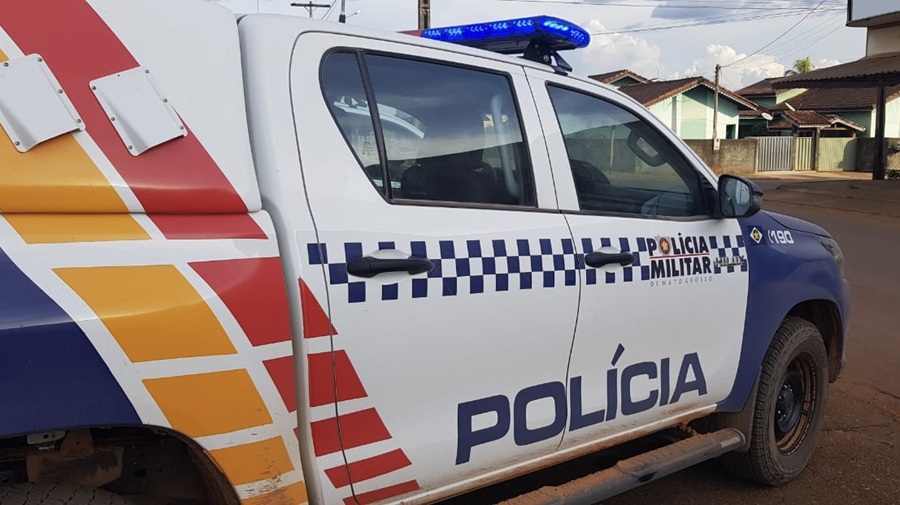 Motocicleta é roubada à mão armada em Aripuanã; suspeitos podem ter ligação com homicídio ocorrido minutos antes  