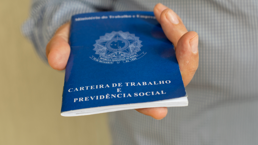 Fim da escala 6×1 pode gerar custo adicional de R$ 1,4 bilhão mensal no comércio e serviço 