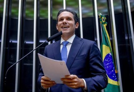 Câmara dos Deputados aprova 12 projetos para prevenir a violência contra a mulher 