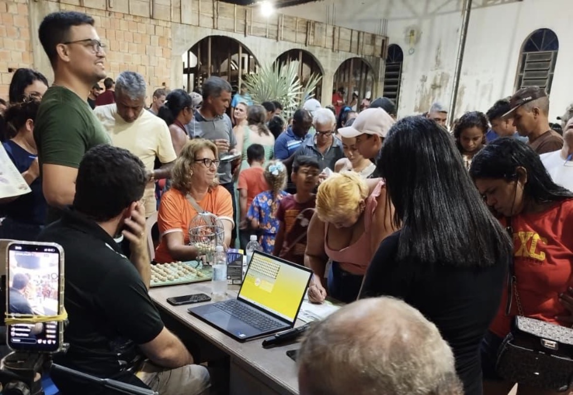 Domingo Alegre da Paróquia São Rafael movimenta Aripuanã e premia participantes com R$ 24 mil 