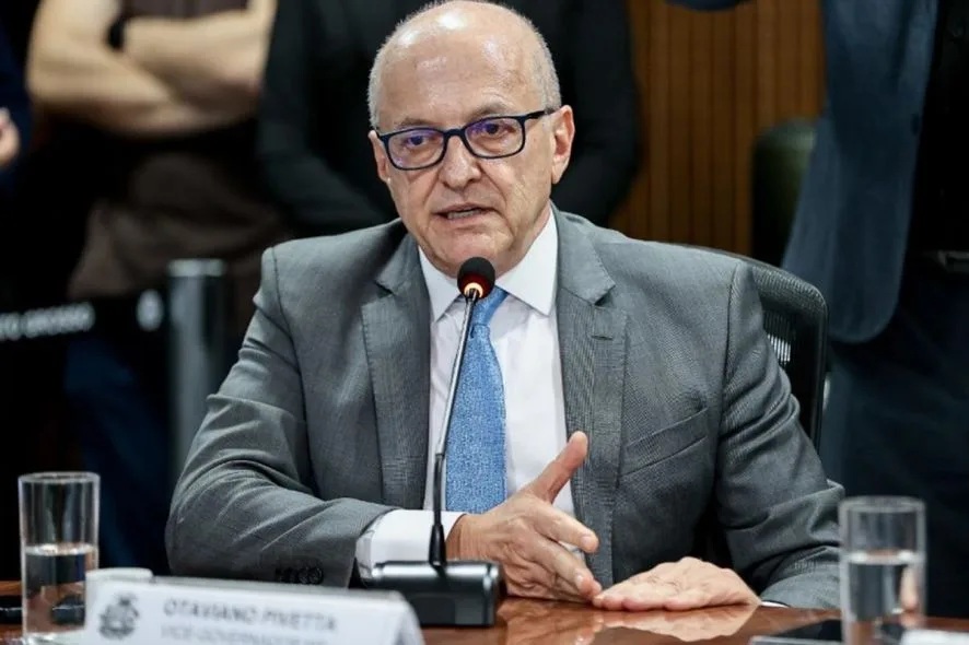 Pivetta assina convênios de R$ 22,5 milhões para obras de infraestrutura e saneamento em municípios de Mato Grosso 