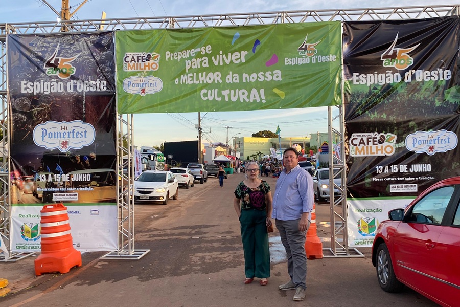 Comitiva de Aripuanã participa de feira cultural em Rondônia e busca referências para fortalecer agro e cultura local