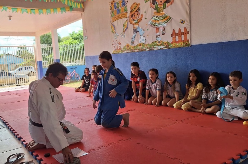 Projeto Judô Yawara Sem Limites gradua novos atletas e fortalece esporte nas escolas municipais de Aripuanã 
