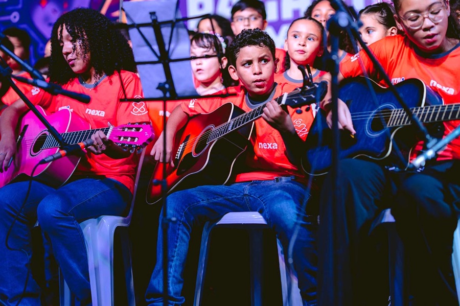 Aripuanã recebe recital com teatro, coral e mostra de robótica de alunos de projeto gratuito 